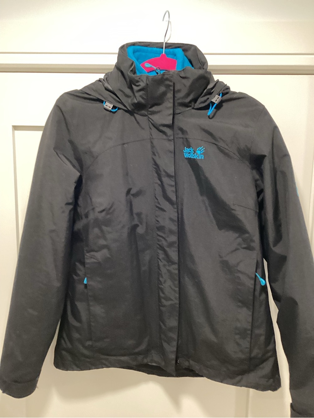 Jack Wolfskin Women's Jacket with Blue Trim